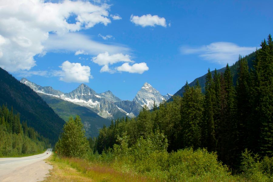 The Best SUV Rentals for Exploring Calgary and the Rockies