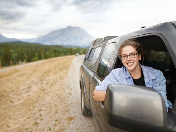 How to Reach Best Mountain Parks in Canada with a Car